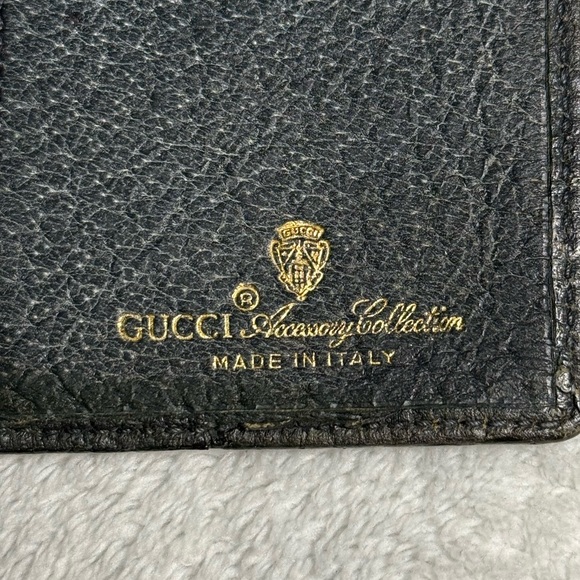 Authentic Gucci Micro GG Billfold - Picture 4 of 9